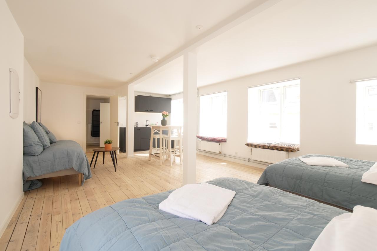 Rent A Place 1 - 4 Feriehus